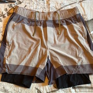 Lululemon TAKE THE MOMENT (LINED) SHORT Limited Edition Lulu x Robert Geller